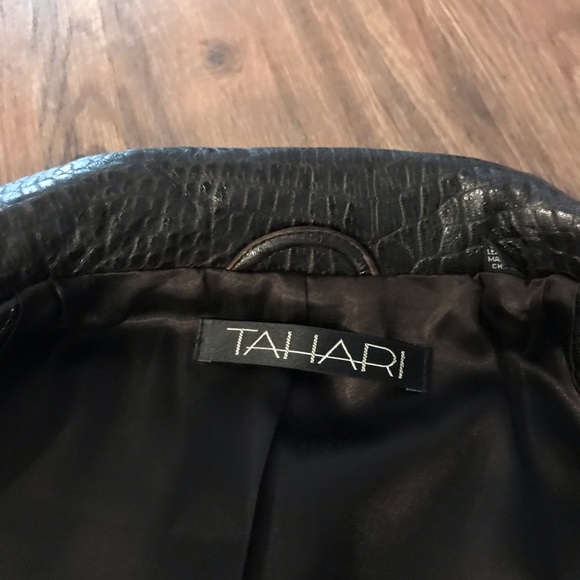 Tahari leather blazer jacket - Picture 3 of 9
